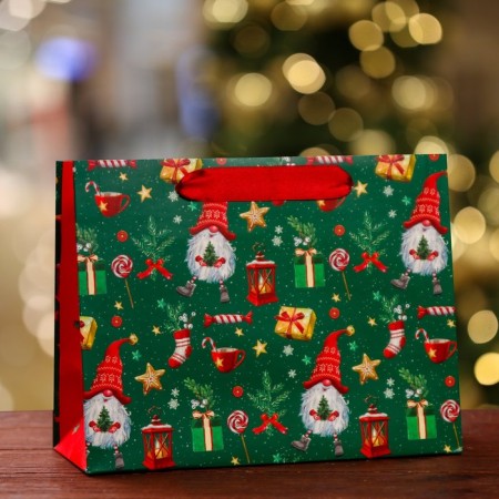 Gift Package "Gift Saluits", 23 x 17.8 x 9.8 cm-2