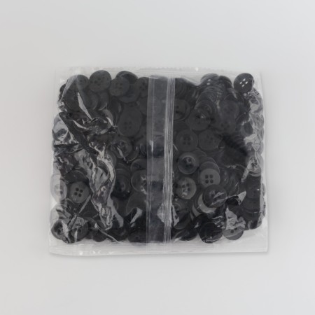 Button 4 punctures, d = 15 mm, black color-2