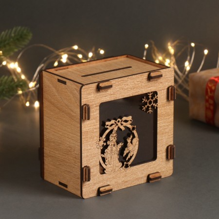 New Year's piggy bank "Snow Maiden" 12x12x9 cm