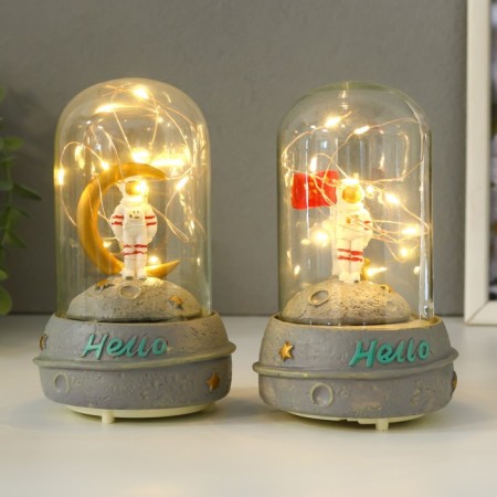 Souvenir Polystone Light "Cosmonaut on the Moon in the flask" Sound 2haaa 9x9x14.5 cm mix-1