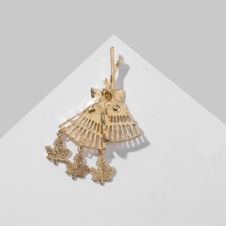 Brooch "Leaves" on a broomstick, colored in gold-2
