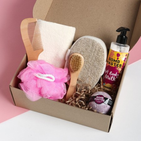 Set Gift Ethel towel 30x60 cm and accessories (7 items)