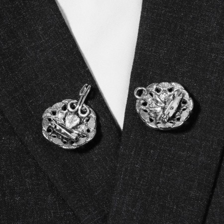 Cardigan clamp "Flowers", black-gray color in black silver-4