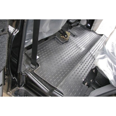 Rugs in the UAZ Salon Hunter 2003-2016, 3 pcs. (polyurethane)-1