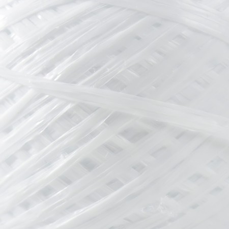 Yarn "for knitting washcloths" 100% polypropylene 300m/75 ± 10 g in the form of a ball (white matte)-2