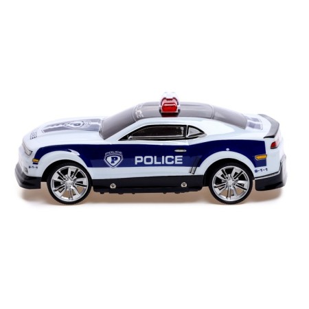 The radio -controlled "Patrol" machine works on batteries, lighting effects, mixtures-1