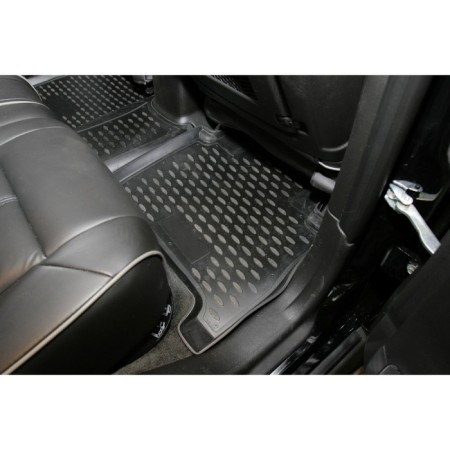 Rugs in the Hummer H3 Salon 2005-2016, 4 pcs. (polyurethane)-2