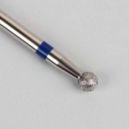 Diamond cutzes for manicure "ball", medium grain, 2.5 mm, in a plastic case-1