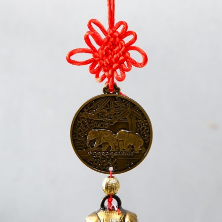 Bell Metal "Elephants on the coin, elephants on the bell" Red node of happiness 5x4x48 cm-3