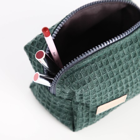 TEXTURA lightning cosmetic bag, green color-8