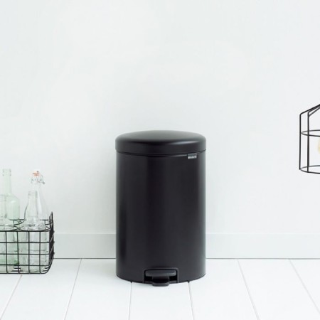 Brabantia Newcon bucket, plastic inner bucket, with a pedal, black matte color, 20 liters-4