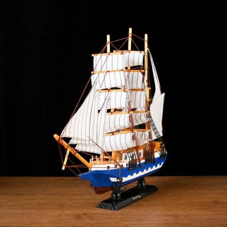 The ship souvenir medium "Spanola", the sides of white and blue, white sails, 43x39 x 9 cm-2
