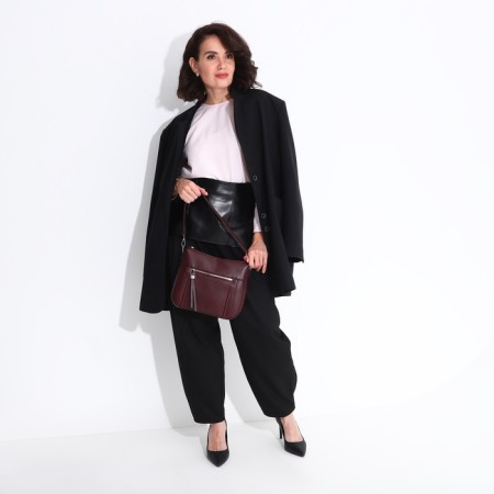 Cross-Bodi bag with zipper, burgundy color-7