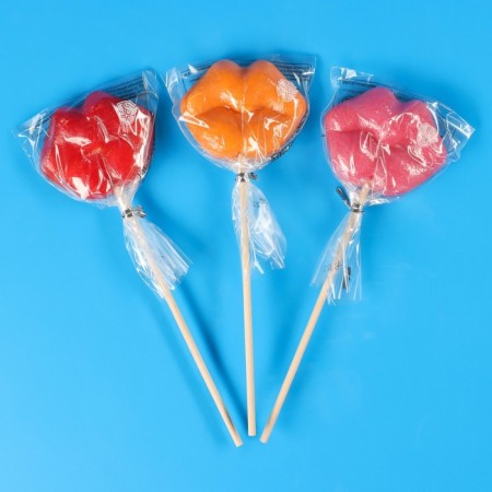 Caramel lips "lips" on a stick, 30 g-1