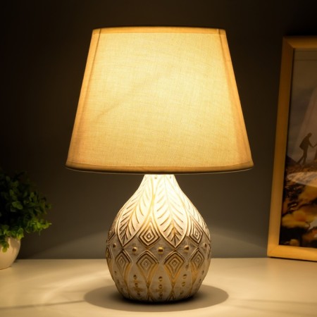Table lamp 38047/1 E14 40W white with a golden patina 23x23x32 cm-2