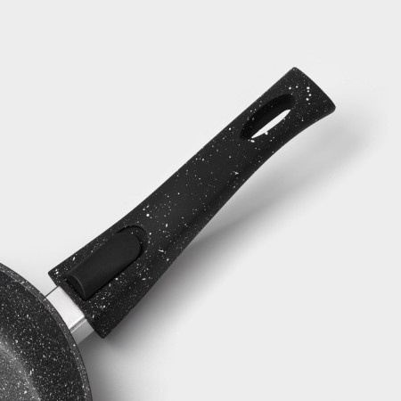 Fogging pan Magistro Dark, D = 24 cm, removable handle Soft-Touch, anti-stick coating, induction, black color-3