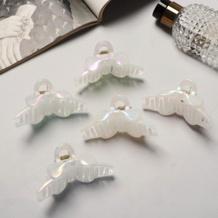 Hair crab "Pearl" bow, 8 cm, white-1