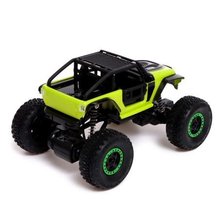 Radio -controlled jeep "Krauler", 1:20, works from the battery, the color is green-2