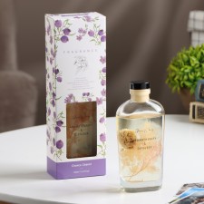 Aromatic diffuser with the filling of 