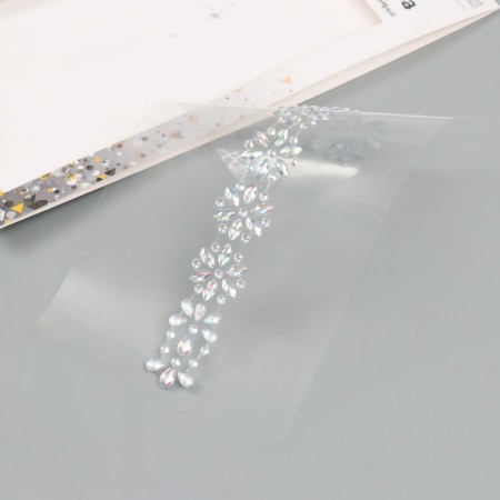 Stick plastic rhinestones for hair "Crystal flowers" 26.5x13 cm-1