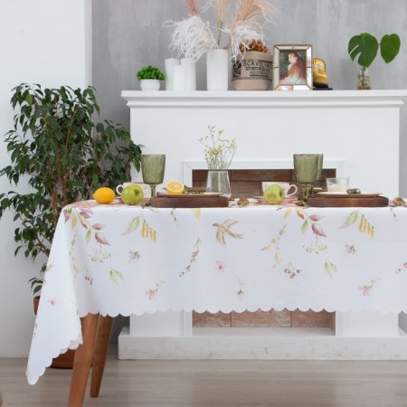 The tablecloth "Flower fairy tale" is 145x250 cm, 100% p/e-1