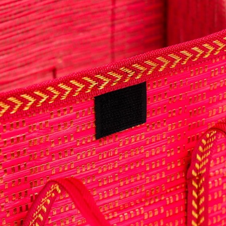 Bamboo Bamboo Casket "Flowers on the Black" Red, with handles 20x15x30 cm-2
