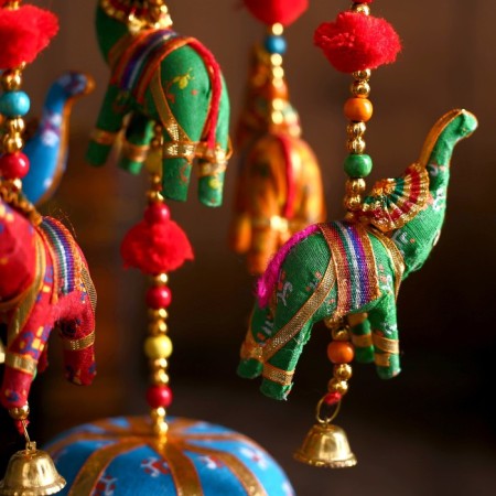 Interior suspension with bells "Elephants" 16x16x40 cm mix-1