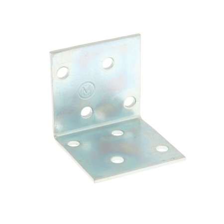 Fixing corner 40 x 40 x 40 x 2 mm, galvanized, in the package of 100 pcs.