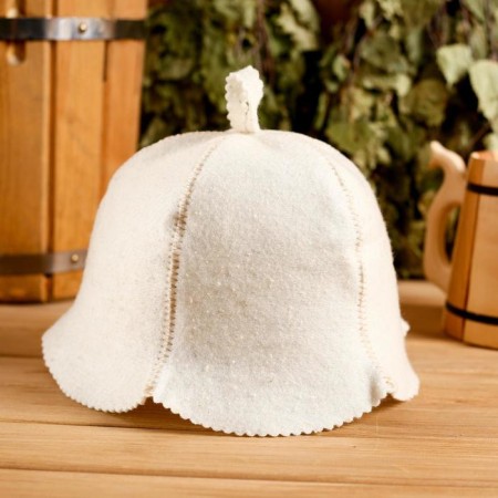 White Coqueter Hat
