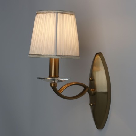 Sconces "Sylvia", size 15x26x36 cm, 40W 1xe14-1