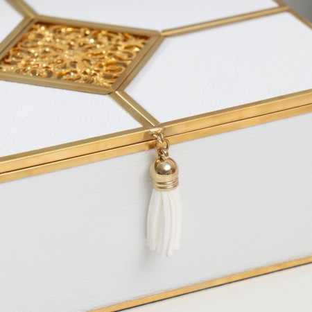 Casket glass, leatherette with a metal frame "East pattern" White 14.6x18.6x7 cm-1