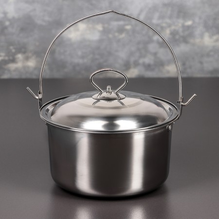 Stainless steel pot of "hiking", 2.5 l, d = 20 cm