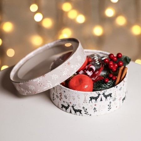 Box for Makarun Tubus with the Fairy -Tale Deer window 18 x 18 x 6 cm-1