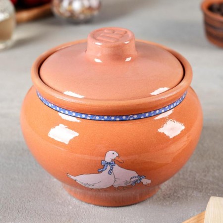 Traditional “Geese” pot, 800 ml