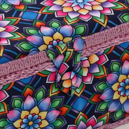 Casket for needlework "Kaleidoscope flowers" 19x26x14.5 cm-1