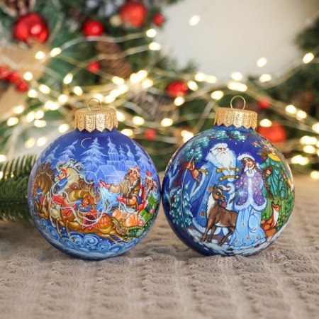 A set of 2 Christmas balls 100 mm "Winter Fairy Tale"