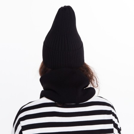 The female winter set (hat/snood), black color, size 56-58-5