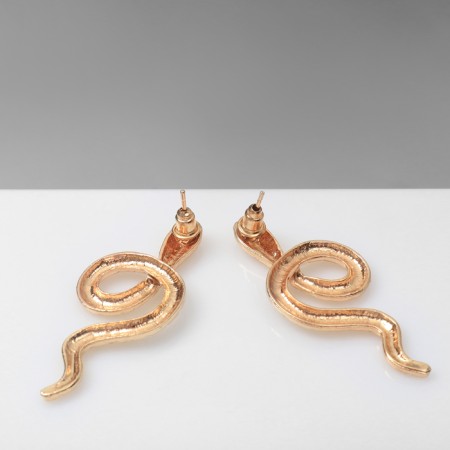 Earrings Metal "Snake" with a pattern, color gold-2