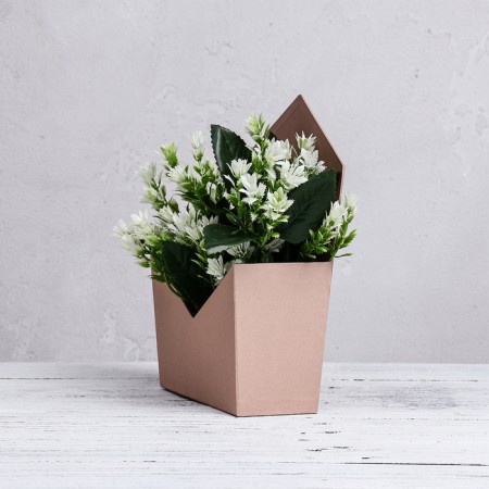 Trapection envelope is monophonic, beige 19.5 x 23 x 8 cm-1