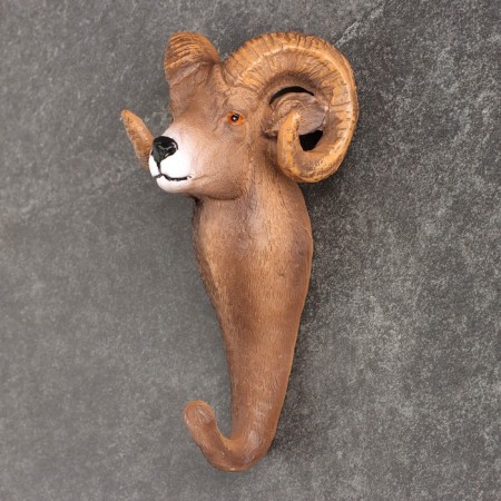 Figure hook "Baran" 15x6x9cm