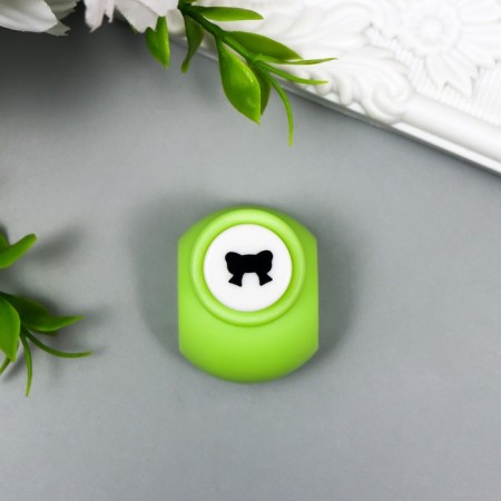 A set of curly holes in a chest, 10 pcs mix-6