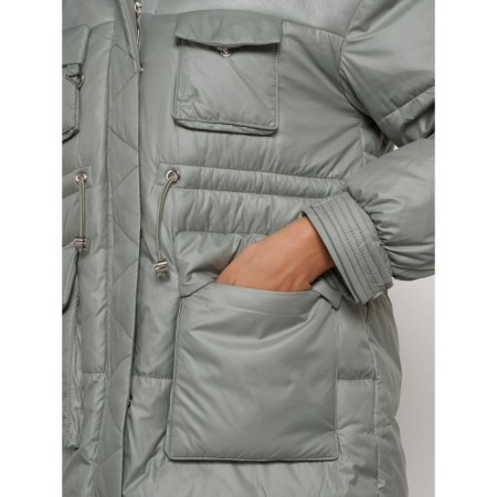 Winter jacket is women, size 44, the color is light green-10
