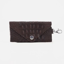 Key on the button, length 11 cm, 6 carbines, brown color