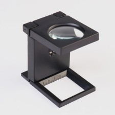 Folding magnifier, multiplicity 5, 45mm lens, metal, with backlight