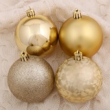 Set of balls plastic D-7 cm, 7 pcs 