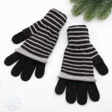 Female gloves, black color, size 18