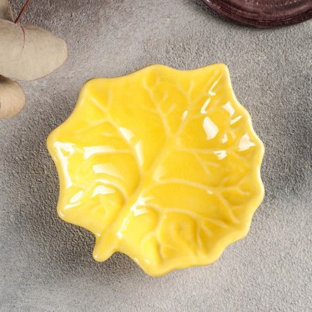 Ceramic “Liszt” saucer, 9 × 8 cm-1