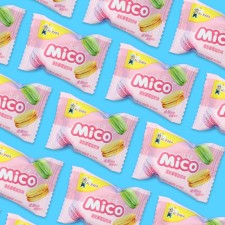 Macarun Mico with the taste of strawberries and yogurt, thermo, 88 g