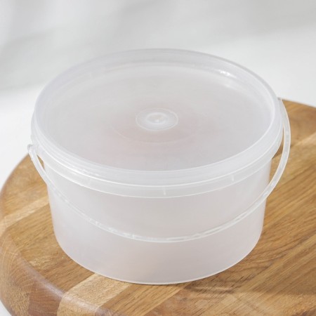 A can with a sealed lid, 1 l, the color is transparent-1
