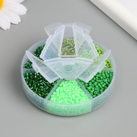 Glass 8/0 (3 mm) in the box "Green" 6 colors x 10 g 8x8x2 cm